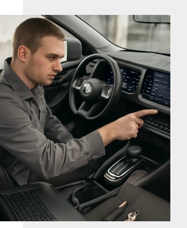Русификация автомобиля Nissan N7 под ключ в Урюпинске официально